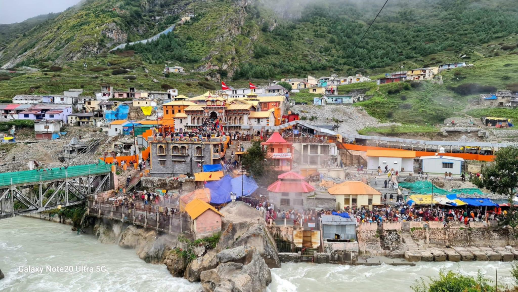 Vacanta in India la Templul Badrinath organizată de Cristina Draghici, Jurnal de India
