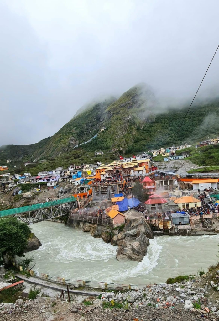 Vacanta in India la Templul Badrinath organizată de Cristina Draghici, Jurnal de India