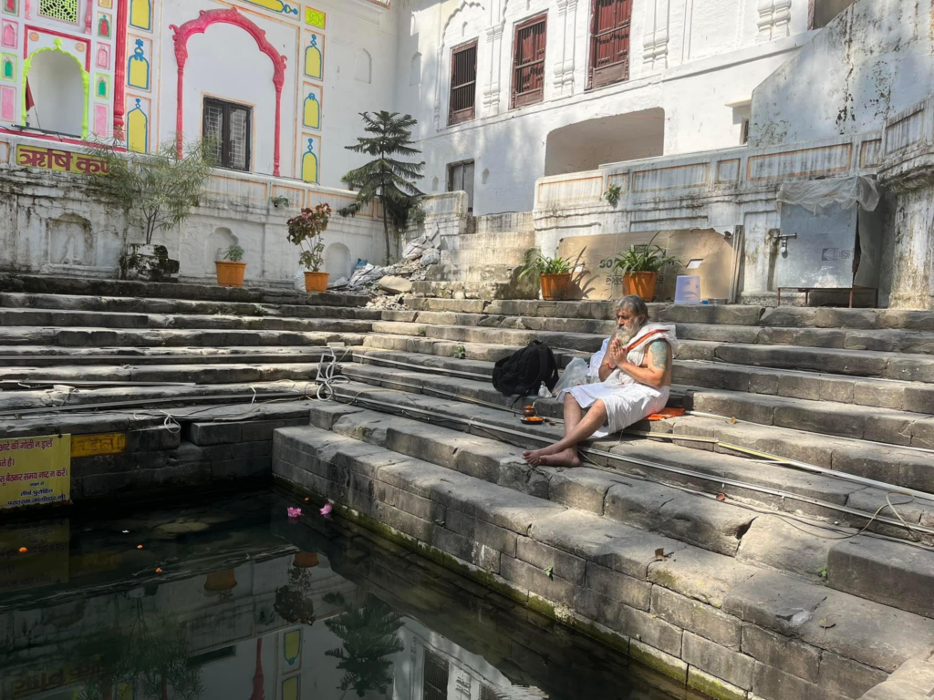 Vacanta in India la Templul Badrinath organizată de Cristina Draghici, Jurnal de India
