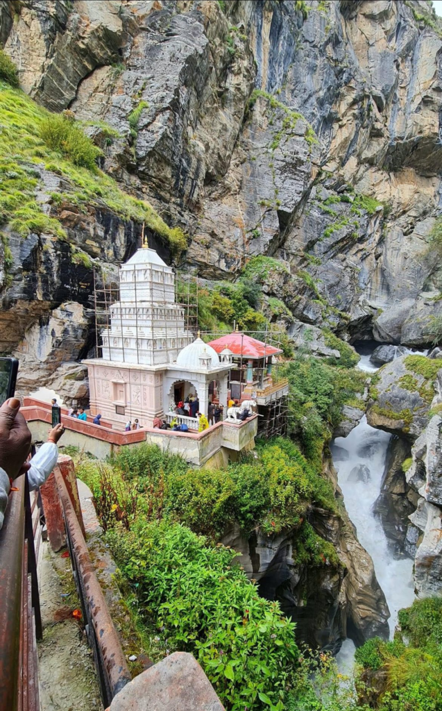 Vacanta in India la Templul Badrinath organizată de Cristina Draghici, Jurnal de India
